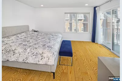 453 Albany Court, West New York, NJ 07093 - Photo 9