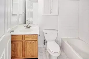 453 Albany Ct, West New York, NJ 07093 - Photo 13