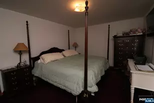 15 Garibaldi Ave, Newark, NJ 07114 - Photo 15