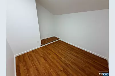 1310 Hamburg Turnpike, Wayne, NJ 07470 - Photo 9