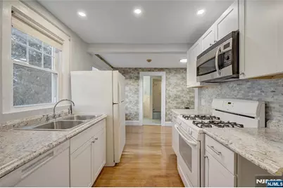 348 Orchard Terrace 2 #2, Bogota, NJ 07603 - Photo 5