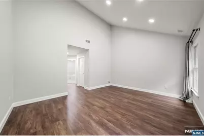 25 Woods Edge, Old Tappan, NJ 07675 - Photo 17