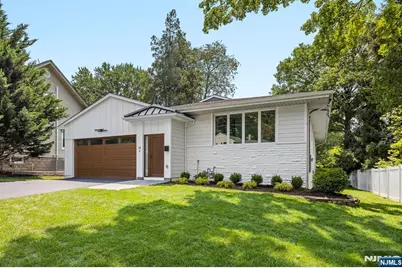 14 Chestnut Avenue, Closter, NJ 07624 - Photo 3