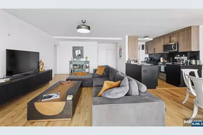 3 Horizon Road 821 #821, Fort Lee, NJ 07024 - Photo 17
