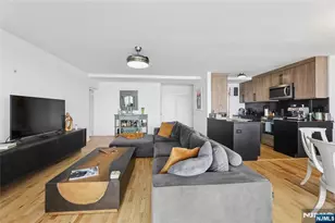 3 Horizon Road 821, Fort Lee, NJ 07024 - Photo 17