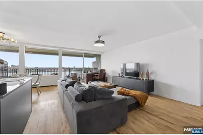 3 Horizon Road 821 #821, Fort Lee, NJ 07024 - Photo 13