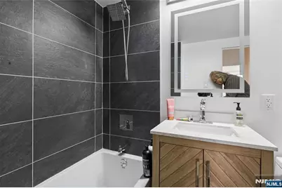 3 Horizon Road 821 #821, Fort Lee, NJ 07024 - Photo 21
