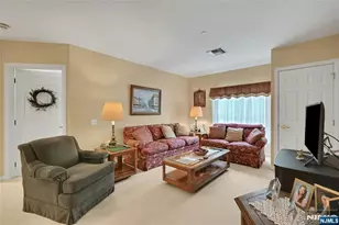 189 Forest 112, Paramus, NJ 07652 - Photo 5