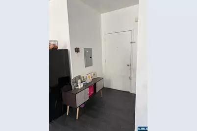 4701 Park Avenue 2B #2B, Union City, NJ 07087 - Photo 5