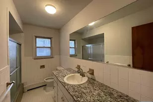 1542 10th Street 2, Fort Lee, NJ 07024 - Photo 7