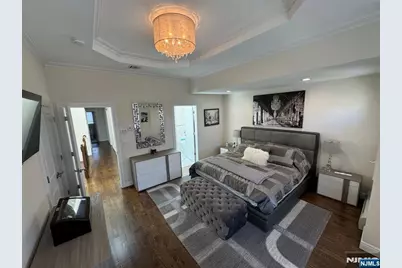251 Marion Avenue, Cliffside Park, NJ 07010 - Photo 13