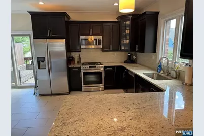 251 Marion Avenue, Cliffside Park, NJ 07010 - Photo 7