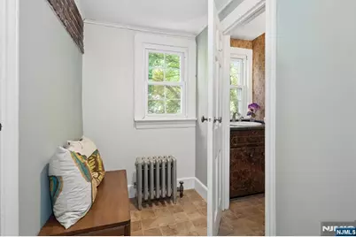 47 Fairview Avenue, Glen Rock, NJ 07452 - Photo 21