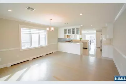 56 W Ruby Avenue 2Fl #2FL, Palisades Park, NJ 07650 - Photo 3