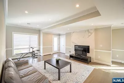 56 W Ruby Avenue 2Fl #2FL, Palisades Park, NJ 07650 - Photo 17