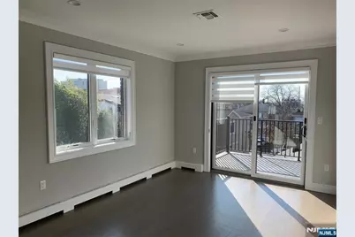 56 W Ruby Avenue 2Fl #2FL, Palisades Park, NJ 07650 - Photo 25