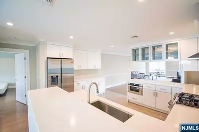 56 W Ruby Avenue 2Fl #2FL, Palisades Park, NJ 07650 - Photo 3