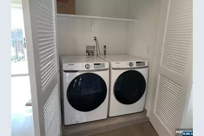 56 W Ruby Avenue 2Fl #2FL, Palisades Park, NJ 07650 - Photo 29