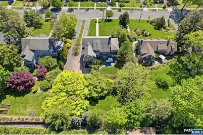130 Mountain Avenue, Montclair, NJ 07042 - Photo 39