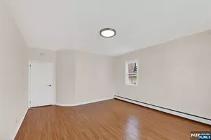 113 Wood St, Garfield, NJ 07026 - Photo 11
