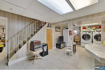 347 Mansfield Avenue, Secaucus, NJ 07094 - Photo 33