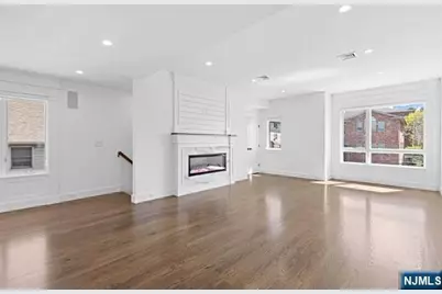 213 7th Street, Palisades Park, NJ 07650 - Photo 3