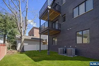 213 7th Street, Palisades Park, NJ 07650 - Photo 27