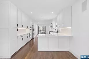 213 7th St, Palisades Park, NJ 07650 - Photo 5