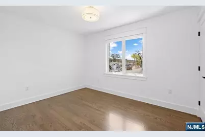 213 7th Street, Palisades Park, NJ 07650 - Photo 13