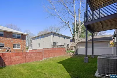 213 7th Street 2nd Fl #2ND FL, Palisades Park, NJ 07650 - Photo 17
