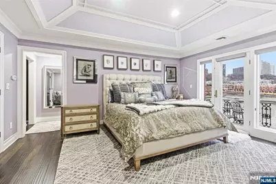 119 Hudson Cove, Edgewater, NJ 07020 - Photo 23