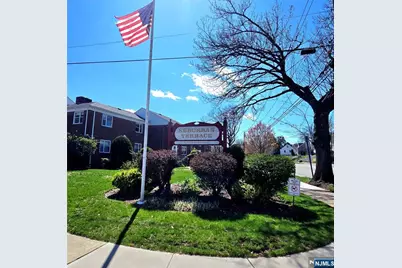 465 Maple Hill Drive 48 #48, Hackensack, NJ 07601 - Photo 17