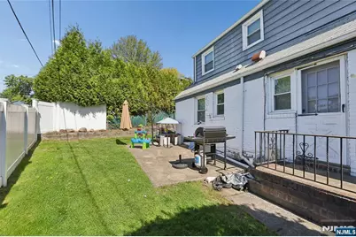58 Sussex Road, Bergenfield, NJ 07621 - Photo 3