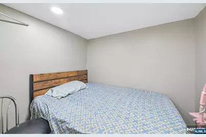 7 Belle Avenue, Paterson, NJ 07522 - Photo 25