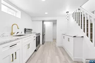 110 Central Ave, Rochelle Park Township, NJ 07662 - Photo 27