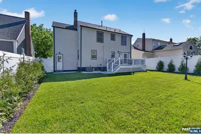 110 Central Avenue, Rochelle Park Township, NJ 07662 - Photo 37