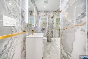 110 Central Ave, Rochelle Park Township, NJ 07662 - Photo 21