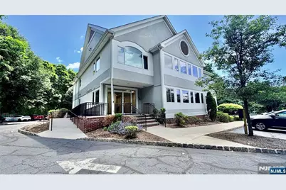 600 Godwin Avenue 6 #6, Midland Park, NJ 07432 - Photo 1