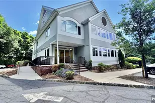 600 Godwin Ave 6, Midland Park, NJ 07432 - Photo 1
