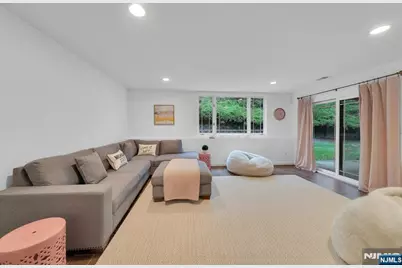 22 Fox Run, Allendale, NJ 07401 - Photo 35