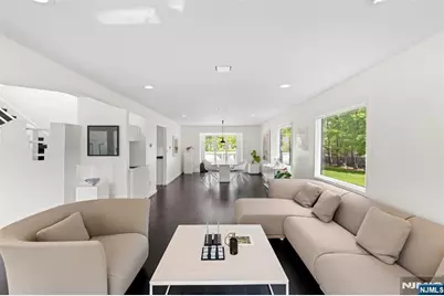 81 Greenwoods Road, Old Tappan, NJ 07675 - Photo 7