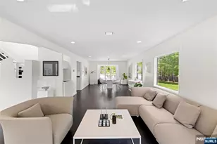 81 Greenwoods Rd, Old Tappan, NJ 07675 - Photo 7