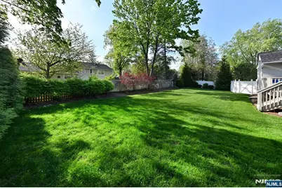 40 Plymouth Road, Hillsdale, NJ 07642 - Photo 31