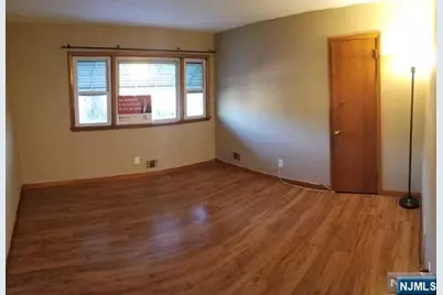 15 Bernice Place 2 #2, Lodi, NJ 07644 - Photo 9
