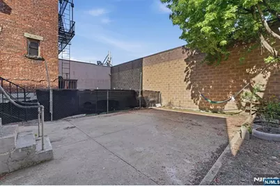 1507 Kerrigan Avenue, Union City, NJ 07087 - Photo 47