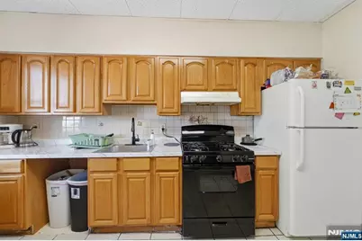 1507 Kerrigan Avenue, Union City, NJ 07087 - Photo 19