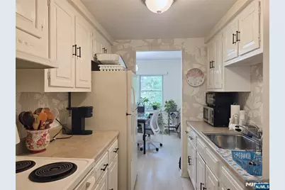 150 County Road 29 #29, Tenafly, NJ 07670 - Photo 9