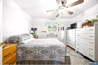 1241 Anderson 19 #19, Fort Lee, NJ 07024 - Photo 11