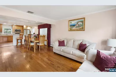 154 Milton Avenue, Nutley, NJ 07110 - Photo 9