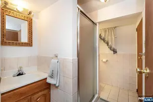 136 Sunset Ave, North Arlington, NJ 07031 - Photo 23